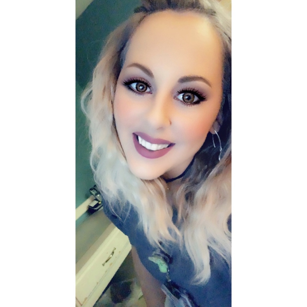 Meet your Posher, Karly